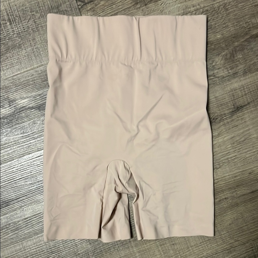 Bali Seamless Shapewear in Cream